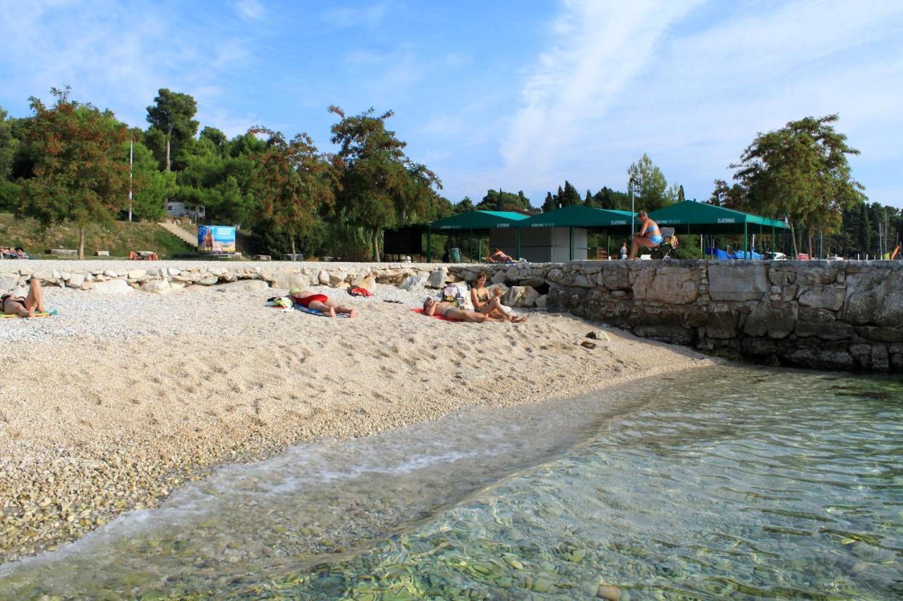 Apartments And Rooms With Parking Space Rovinj - 7170 Exterior foto